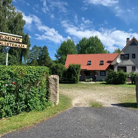 Keldrimaee Kuelalistemaja krevet i doručak HIIUMAA