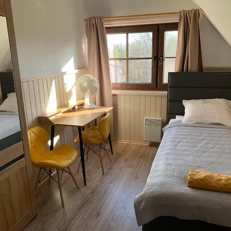 Keldrimaee Kuelalistemaja HIIUMAA