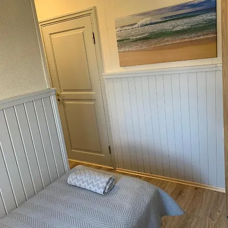 Bed & Breakfast Keldrimaee Kuelalistemaja