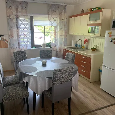 Keldrimaee Kuelalistemaja 3* HIIUMAA