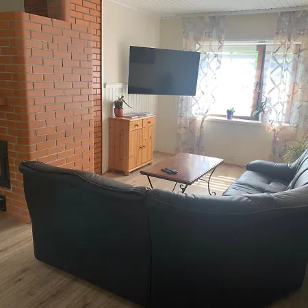 Keldrimaee Kuelalistemaja HIIUMAA