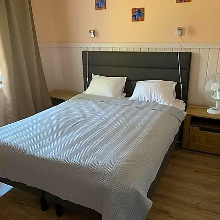 Bed & Breakfast Keldrimaee Kuelalistemaja