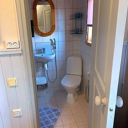 Bed & Breakfast Keldrimaee Kuelalistemaja 3*