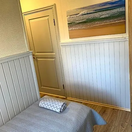 Keldrimaee Kuelalistemaja Bed & Breakfast