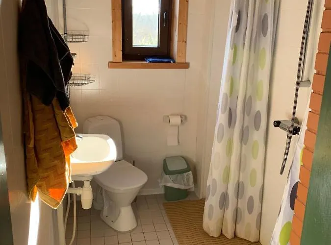 Keldrimaee Kuelalistemaja HIIUMAA