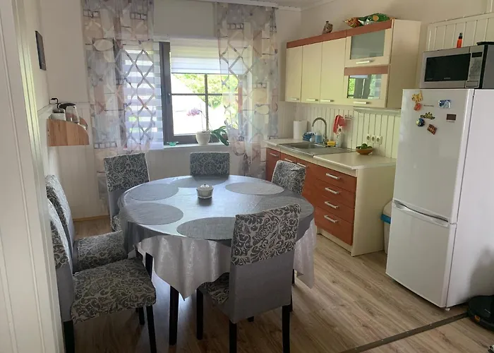 Keldrimaee Kuelalistemaja 3* HIIUMAA